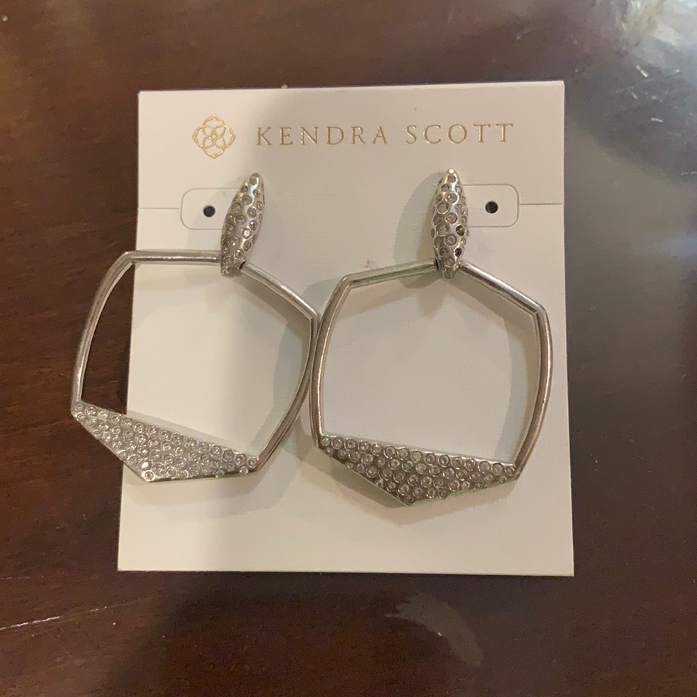 Kendra Scott Selena Open Frame Earrings in Silver